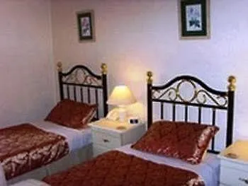 Elm Crest Guesthouse Huddersfield